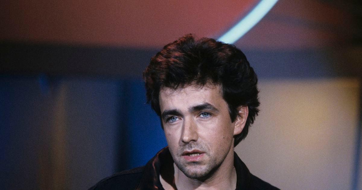 "Il ne comprenait rien aux rythmes scolaires" : Père à 19 ans, Jean-Louis Murat s'est éloigné de son fils après ses 5 ans