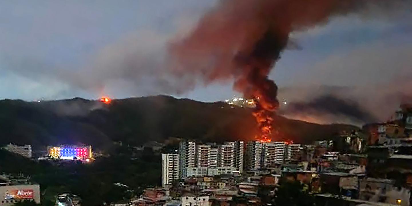 Donald Trump annonce que le président Nicolas Maduro a été « capturé » et le pays bombardé pendant la nuit