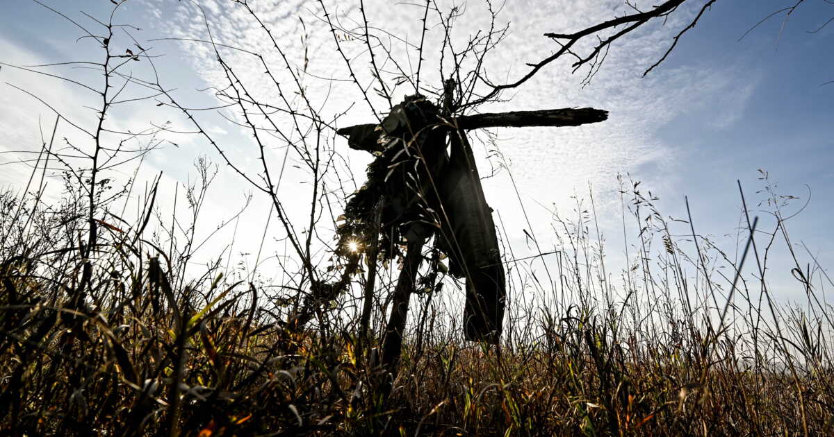 En Russie, les "veuves noires" s'en prennent aux soldats revenant d'Ukraine