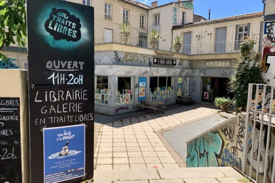 La librairie En traits libres organise une dernière journée de soldes ce samedi 10 janvier, avant sa fermeture définitive.