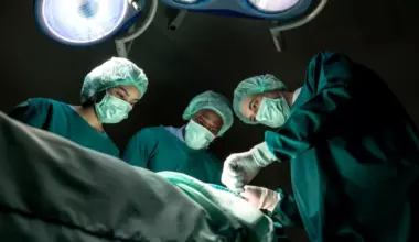 Le CHU de Toulouse innove pour traiter les fibromes utérins sans chirurgie lourde. © Jacktamrong/Shutterstock