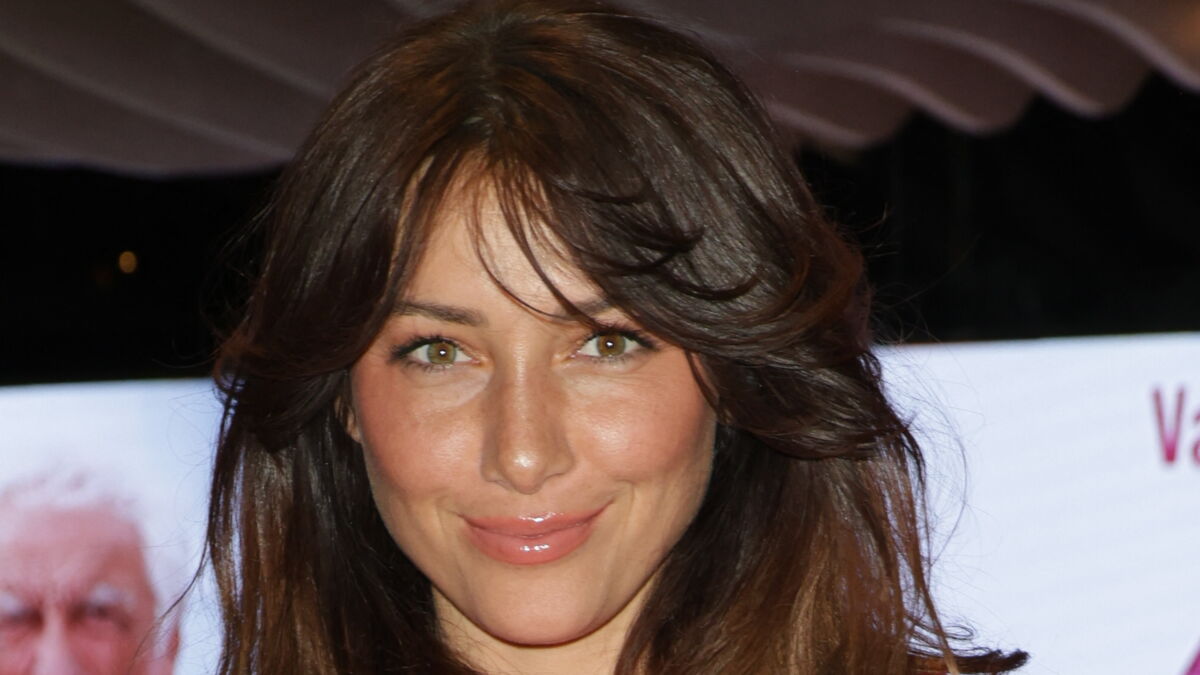 Exclu. Delphine Wespiser rejoint une autre émission de Cyril Hanouna... et ce n'est pas la seule !