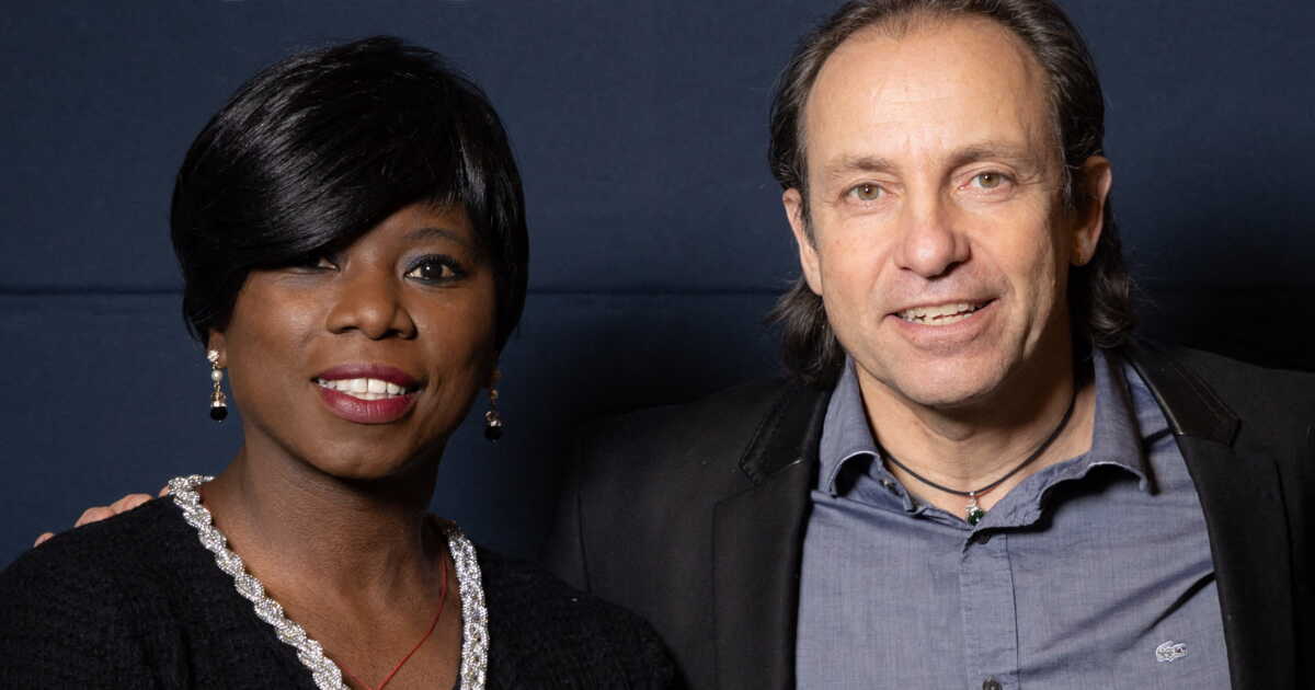 EXCLU "Socialement, elle a eu du mal" : Philippe Candeloro fait de touchantes confidences sur sa relation avec Surya Bonaly