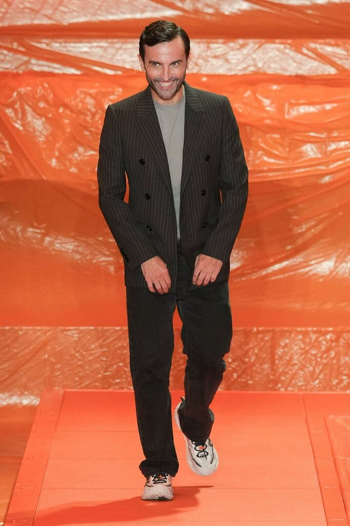 Nicolas Ghesquière est directeur de la création féminine chez Louis Vuitton depuis 2013.