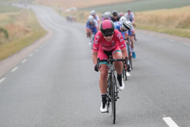 Axelle Dubau-Prévôt, demi-soeur de Pauline Ferrand-Prévôt, redevient professionnelle sur route - L'Équipe