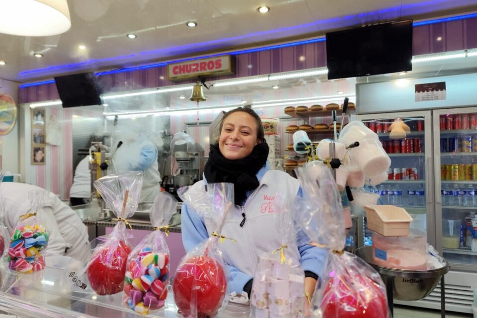 Reine de Chez Nicol's aimerait que les gens n'oublient pas le bonjour et au revoir.