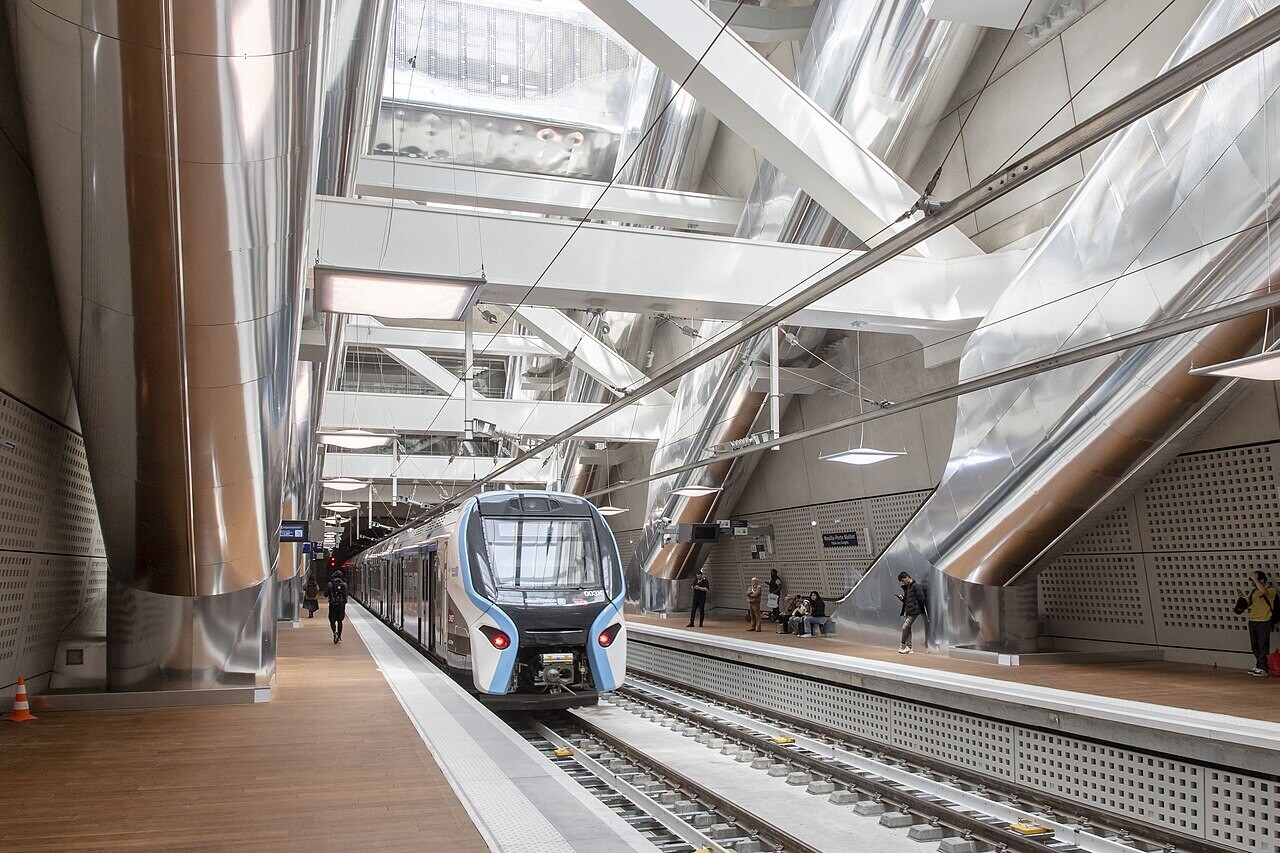 SNCF. Trafic perturbé sur le RER E à la suite d'un accident de personne, plusieurs stations non desservies