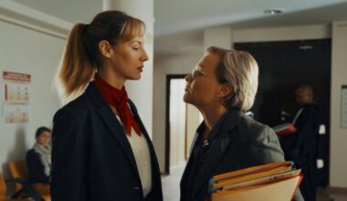 "La pire mère au monde", comédie grinçante portée par Muriel Robin et Louise Bourgoin
