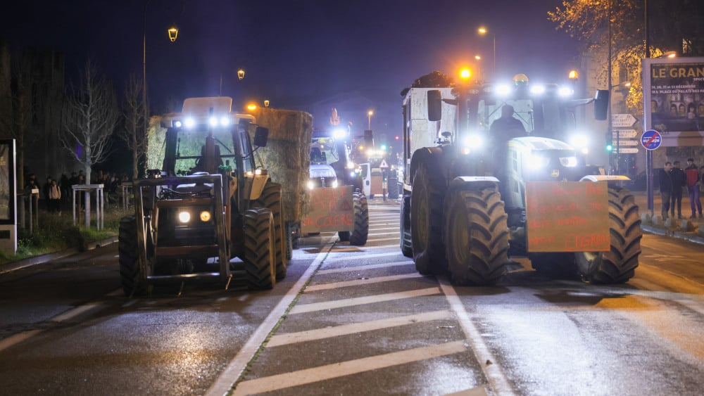 les agriculteurs manifestent ce vendredi matin à Aix-en-Provence