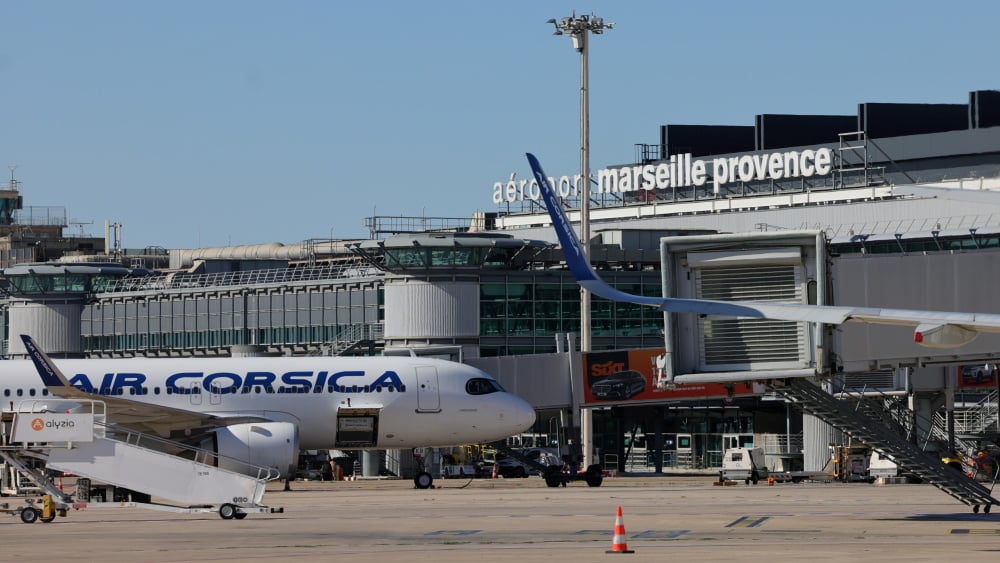 24h de complications pour des passagers d’un vol Air Corsica bloqué à Marseille