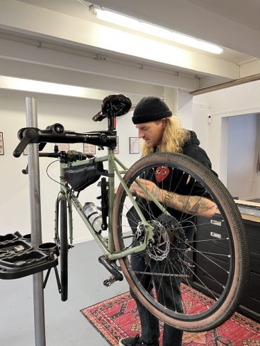 aven bike café réparation de vélo