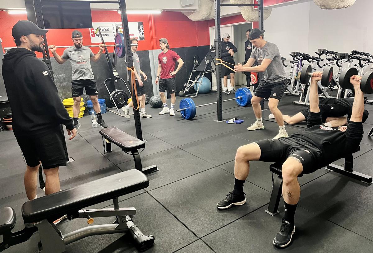 Les Boxers ont des séances d’exercices individualisés en fonction de leur physique, de leurs ressentis et de leurs habitudes de travail.