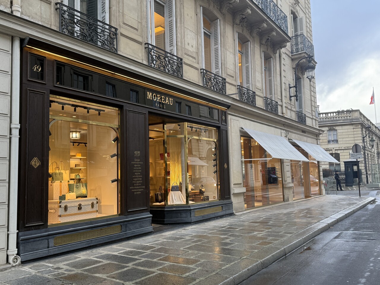 fondé en 1882 et pilier du luxe, le célèbre maroquinier Maison Moreau placé en redressement judiciaire