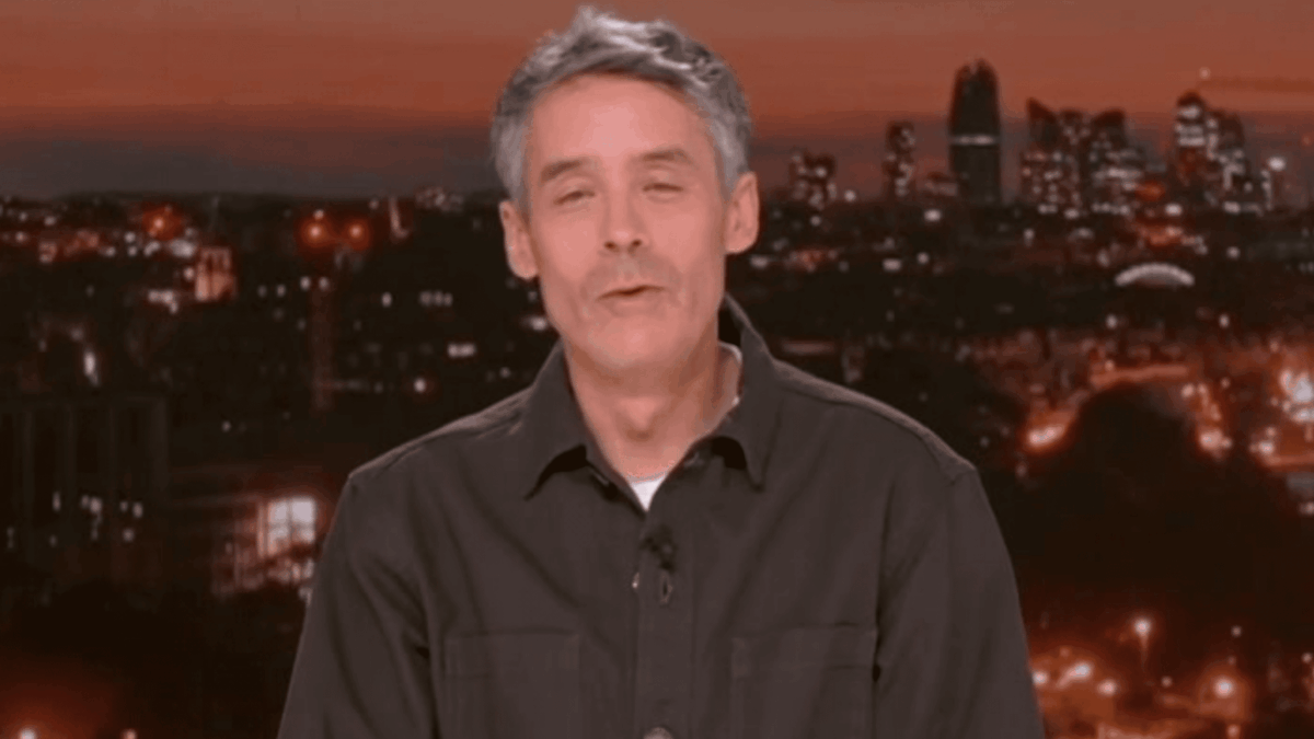 pourquoi Yann Barthès grimace-t-il quand ...