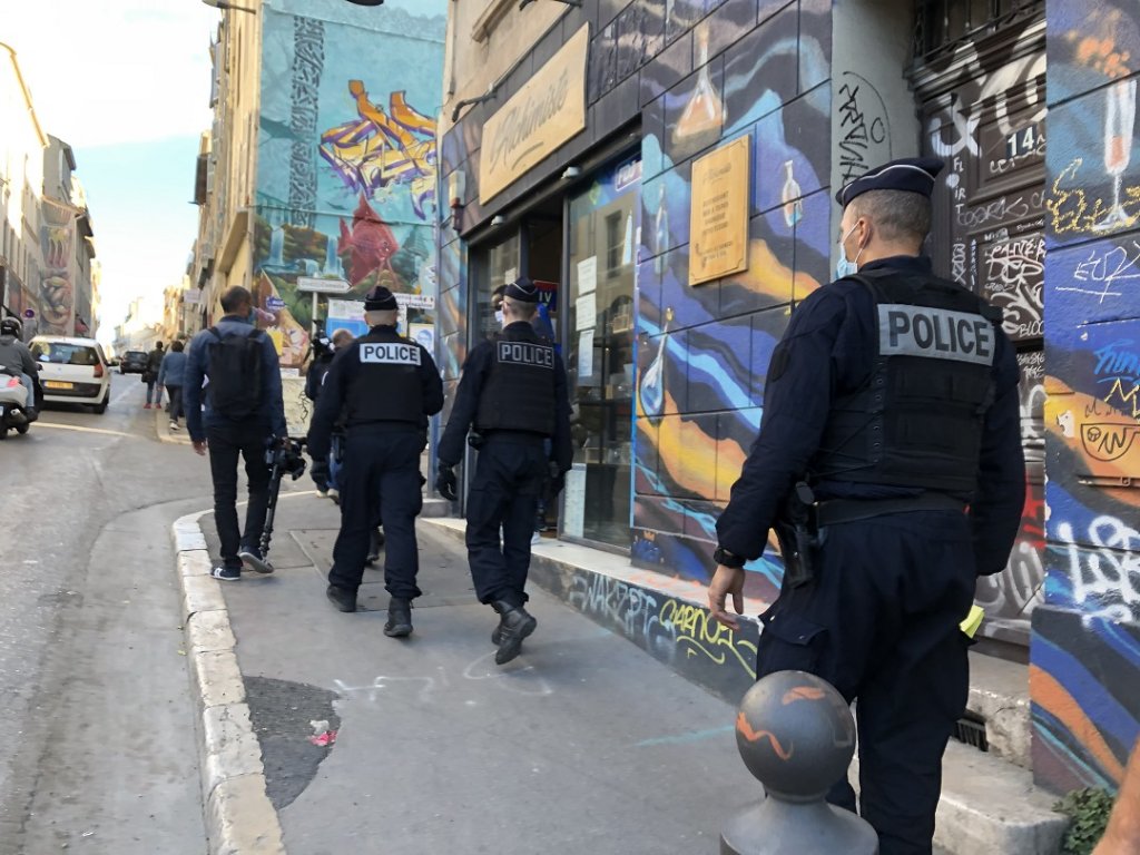 Destimed img 2311copie police