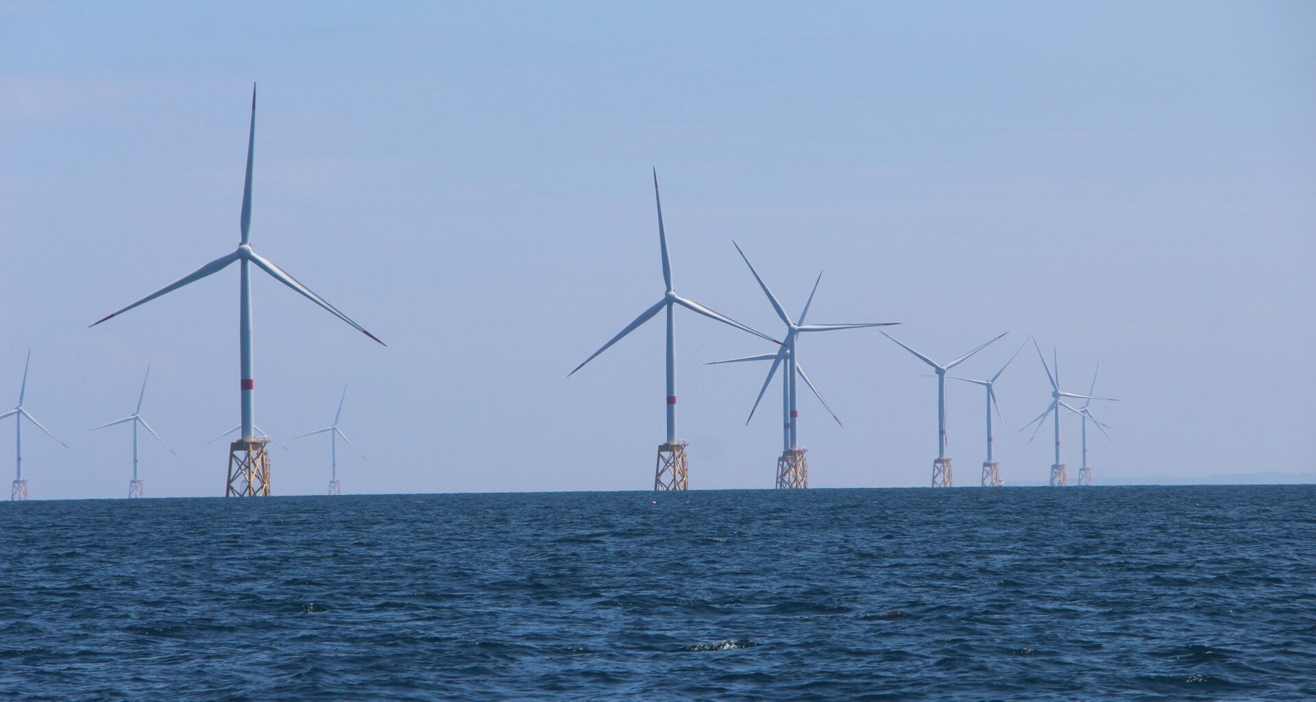 Éolien aux États-Unis : un tribunal fédéral autorise la reprise de la construction de Revolution Wind