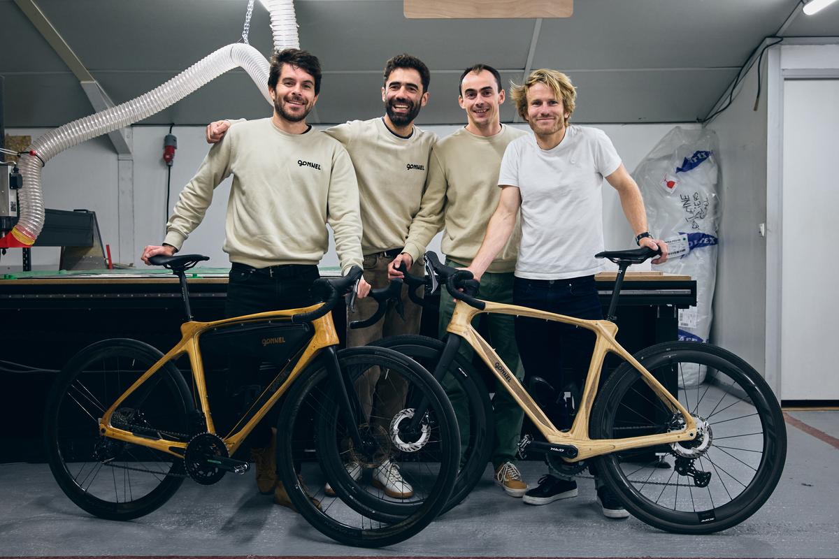 Les trois fondateurs et François Gabart, navigateur français, entré au capital des Ateliers Gonnel.