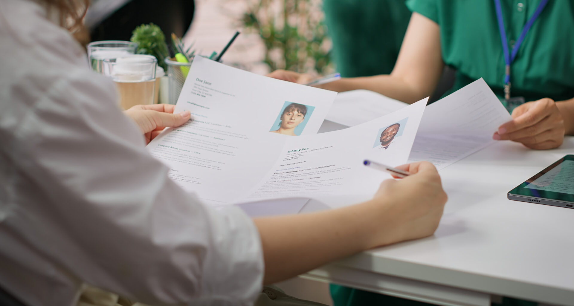 © Shutterstock - Le groupe de conseil en technologies Astek annonce 600 recrutements en Île-de-France en 2026, sur un total de 1 800 en France, pour accompagner sa croissance.