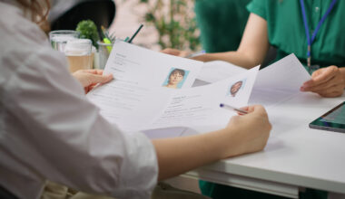 © Shutterstock - Le groupe de conseil en technologies Astek annonce 600 recrutements en Île-de-France en 2026, sur un total de 1 800 en France, pour accompagner sa croissance.