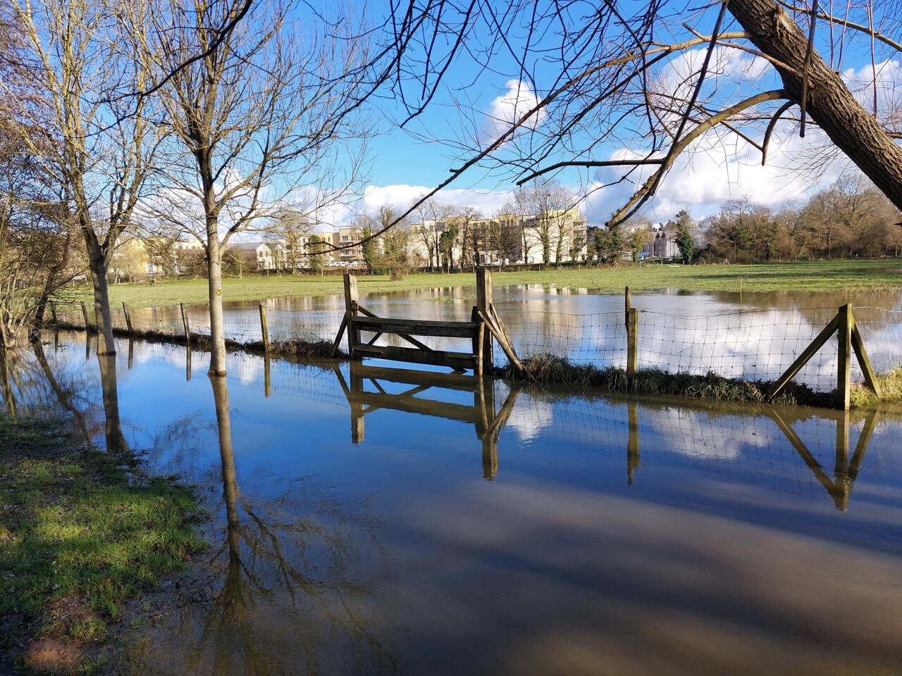 l'Ille-et-Vilaine en vigilance pour vent, pluie-inondation et crues, à quoi s'attendre