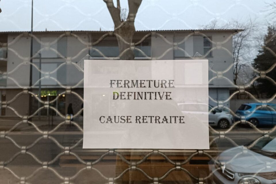 La boulangerie a fermé définitivement ses portes pour cause de départ à la retraite.