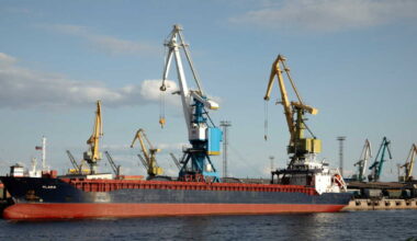 La lutte contre la flotte fantôme russe et ses pétroliers continue en Europe