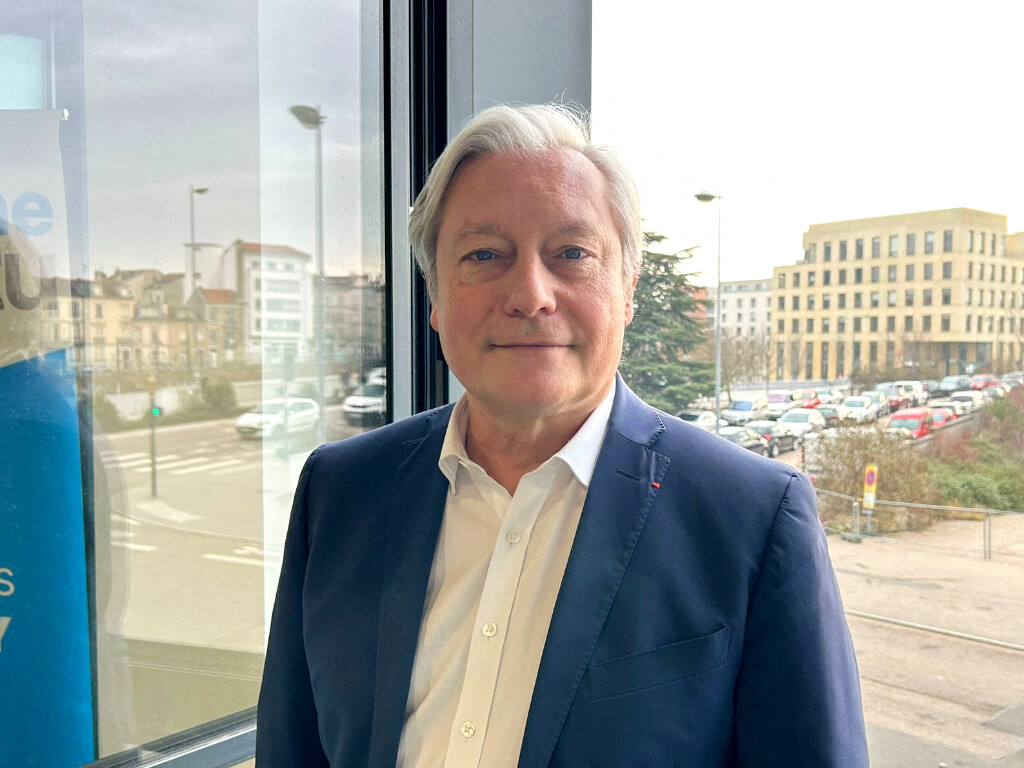 l'ancien maire Laurent Hénart annonce officiellement sa candidature