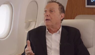 Julien Lepers provocateur, sa sortie tonitruante dans une boulangerie : "Personne a rien dit..."