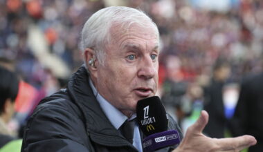 Luis Fernandez donne son avis sur le match PSG-Paris FC : "Le Paris Saint-Germain a de nombreuses longueurs d'avance"