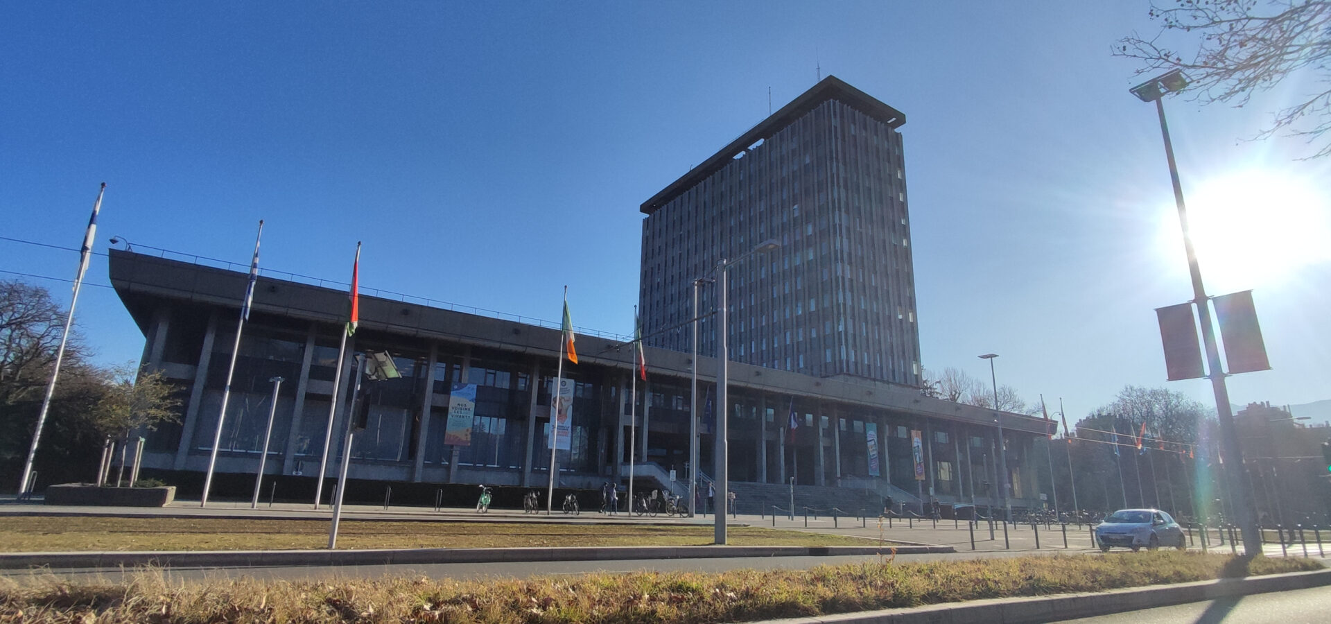 Municipales 2026, pourquoi y a-t-il autant de candidats à Grenoble ?