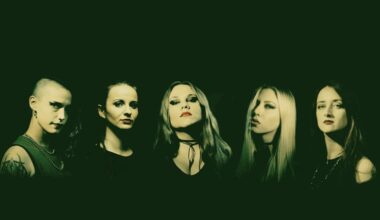 “Nous faisons tous partie de la ‘Slave Machine'” : Nervosa frappe fort avec son nouvel album