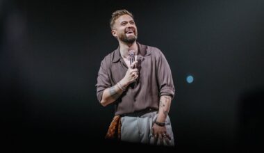 l'humoriste Nino Arial en spectacle à Marseille