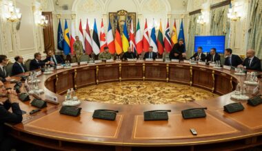 L'Ukraine et ses alliés européens discutent de la suite des pourparlers de paix à Kiev