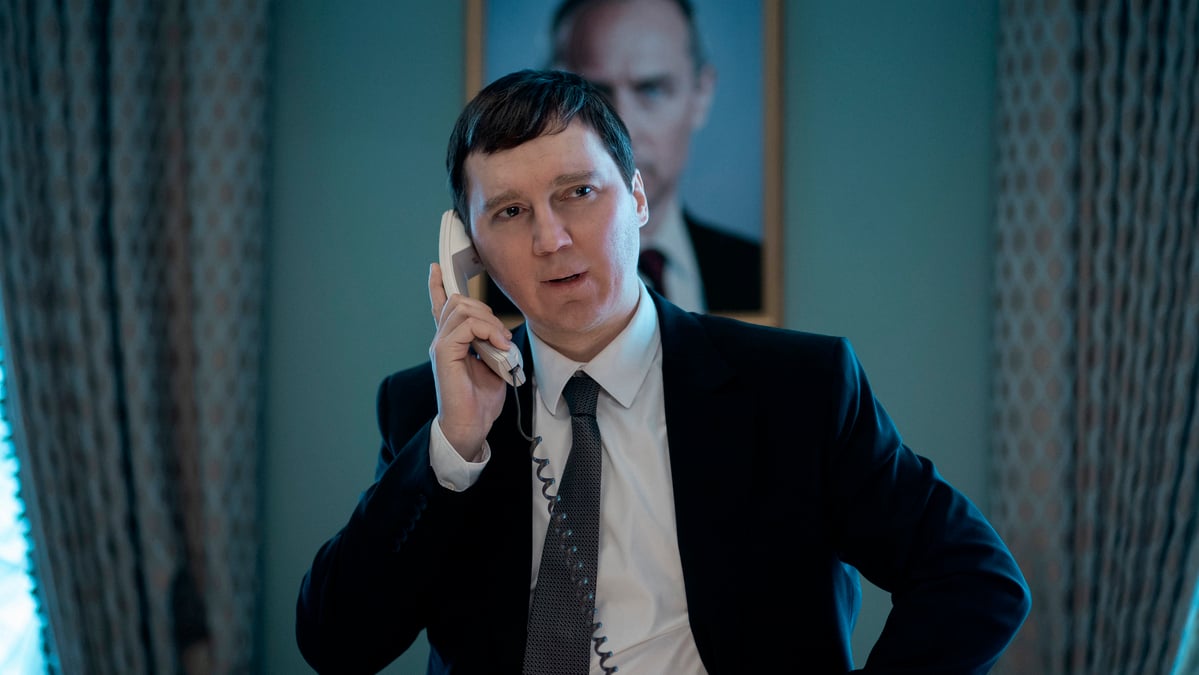 «Je ne pense pas que Vladimir Poutine nous fera un procès»: Olivier Assayas raconte la genèse du film «Le Mage du Kremlin»