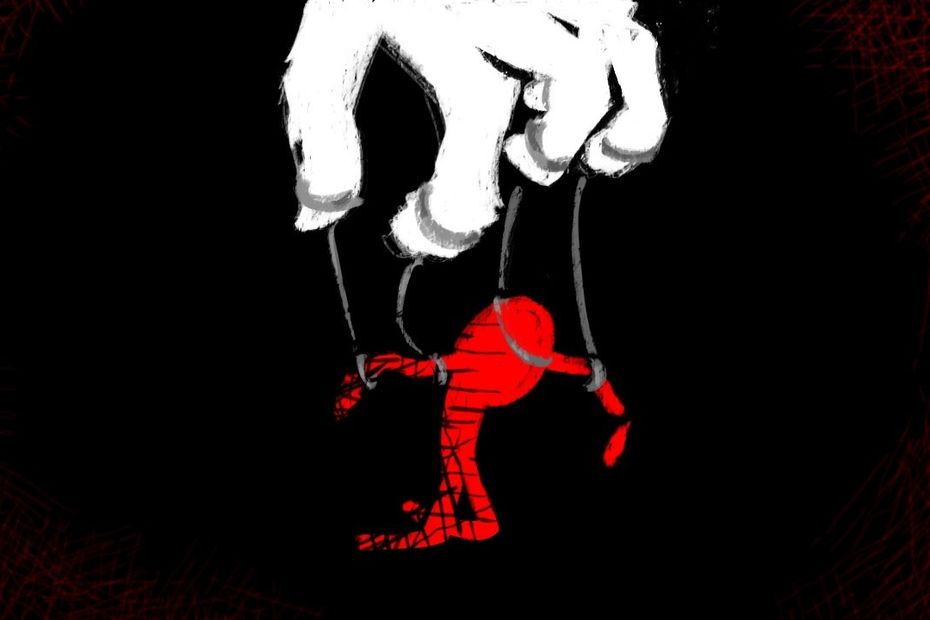 "Je devais demander l’autorisation si je voulais me couper les cheveux ou partir en voyage"