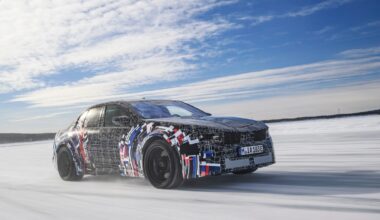 4 moteurs et une batterie 100 kWh pour faire trembler la Porsche Taycan