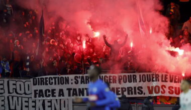Ligue 2. « Rosnoblet, Marty, Monterrubio : votre politique sportive est catastrophique » : en colère, les supporters du GF38 déploient plusieurs banderoles