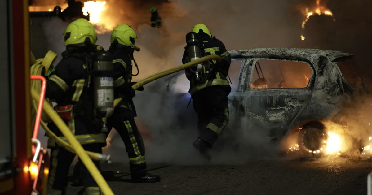 une centaine de voitures brûlées dans l’Eurométropole, regain de tension entre 23 h et 2 h