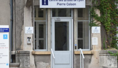 au centre des brûlés de Lyon, l’urgence et l’après