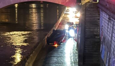 Grenoble . Une voiture fait un tonneau sur la voie sur berge : un blessé léger