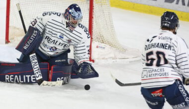Hockey sur glace - Ligue Magnus. Plus d'un mois après la bagarre générale contre Grenoble, le gardien d'Angers va rejouer