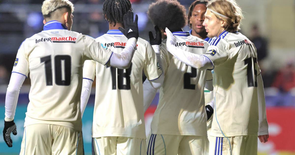 En direct Coupe de France. Contrat rempli pour le Racing Club de Strasbourg, qui surclasse Avranches (0-6) et file en 8e de finale : revivez le direct