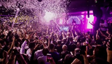 la Ville de Lyon interdit les bougies scintillantes