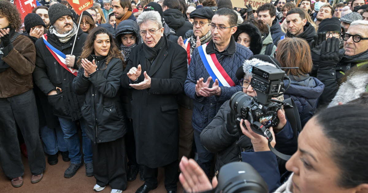 à Lyon, Mélenchon appelle le peuple à « se défendre les armes à la main »