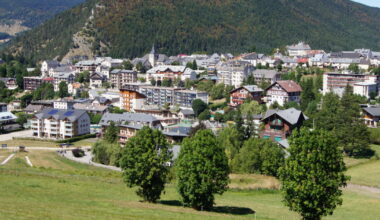 Tourisme. Quelle est cette station en Isère qui est la plus recherchée pour des vacances ?