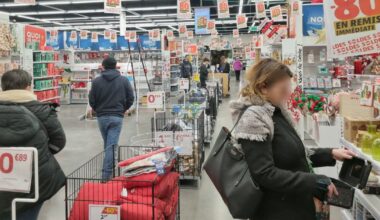 Grand Frais va-t-il remplacer Gifi à la Varizelle ?