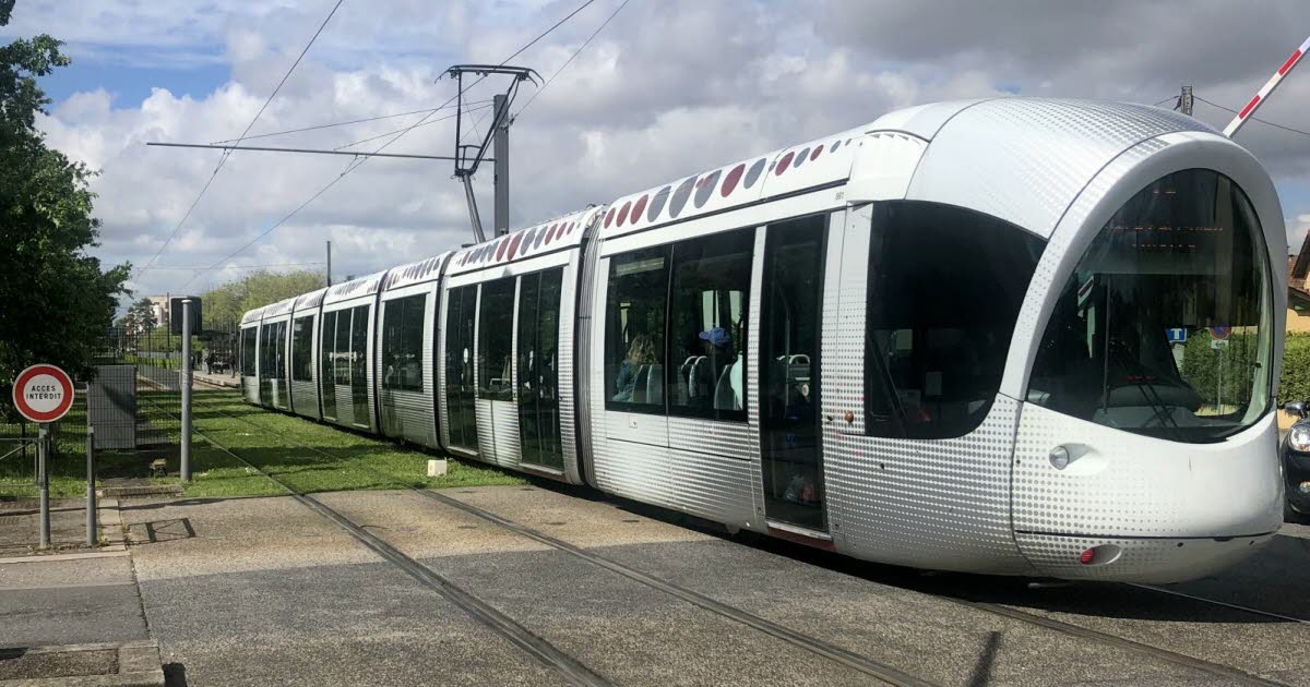 « Il était très costaud, il a sorti un couteau »