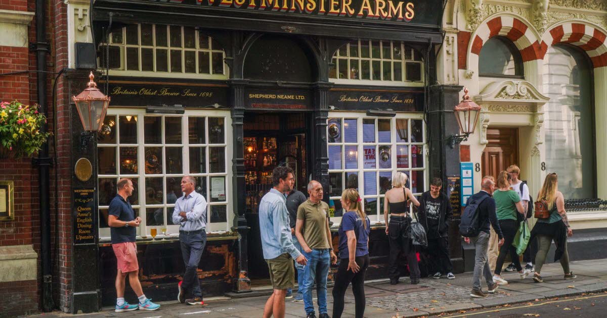 Royaume-Uni. Menacés par une hausse d'impôt, des pubs refusent de servir des députés et obtiennent gain de cause