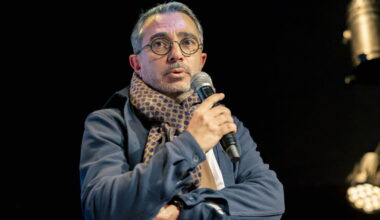 sur le burkini, « le maire doit respecter la loi »