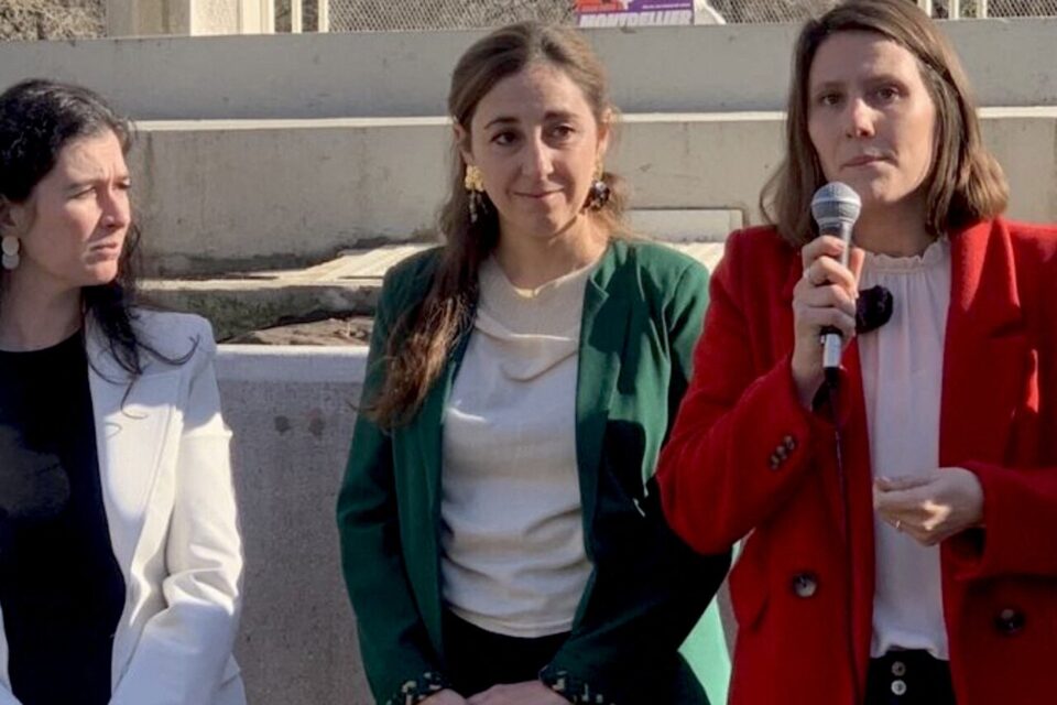 Julia Mignacca, au centre, entourée de Nathalie Oziol et Alenka Doulain